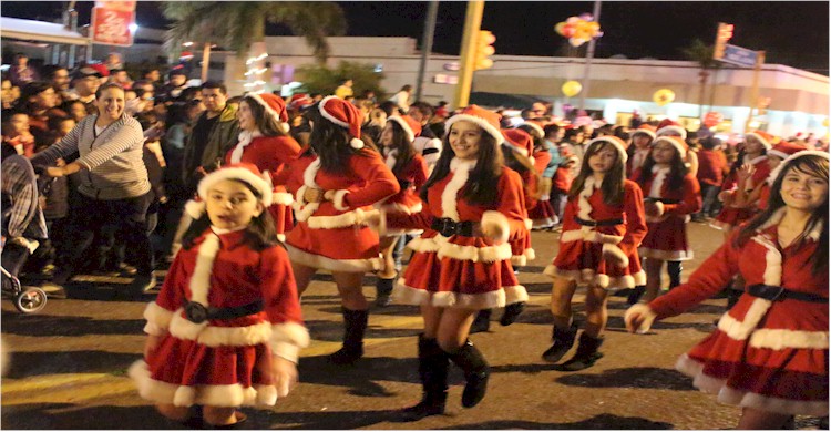 Desfile Navideño 2013
